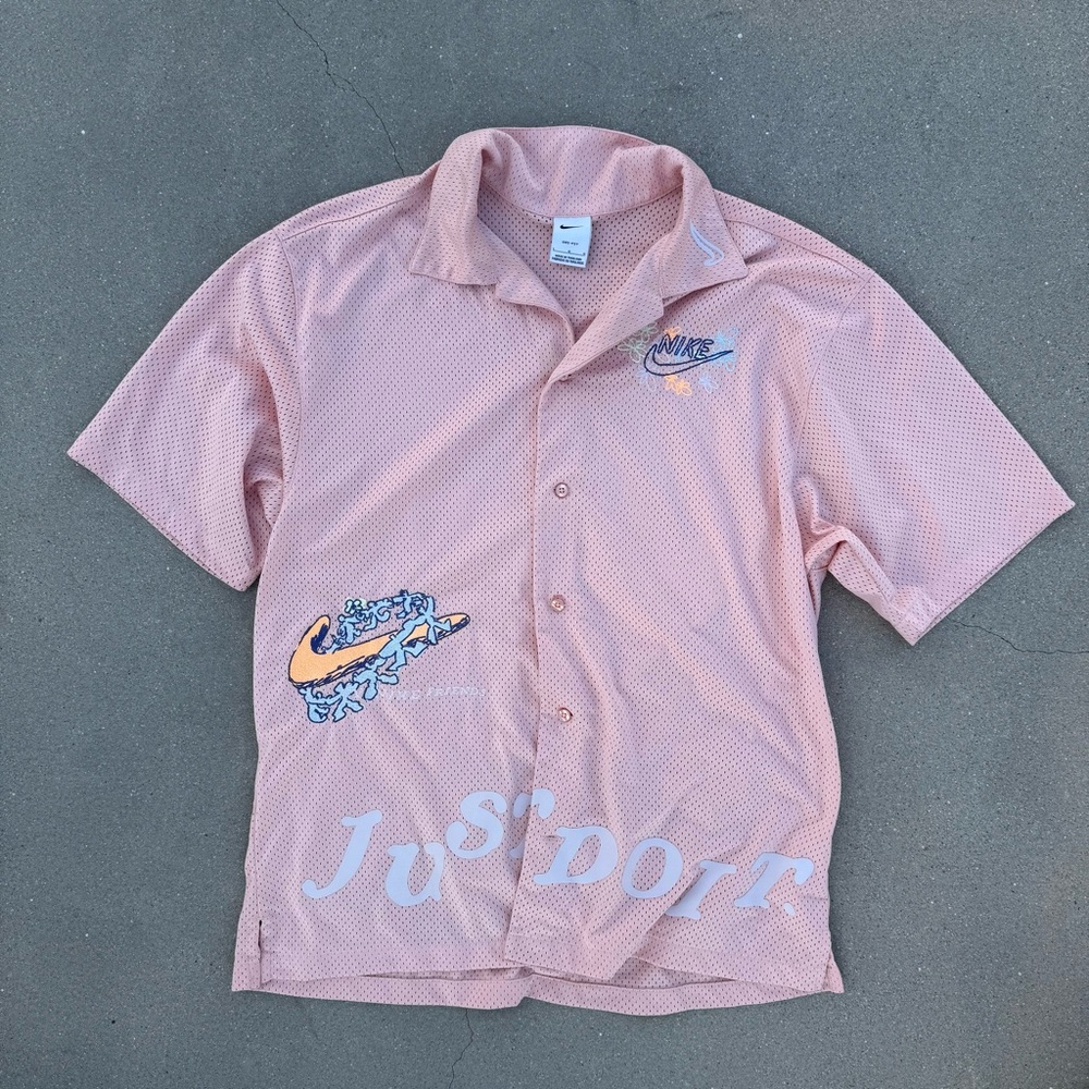 Nike Dri-Fit Pink Mesh Button-Up Shirt – Graphic “Just Do It” – Size L